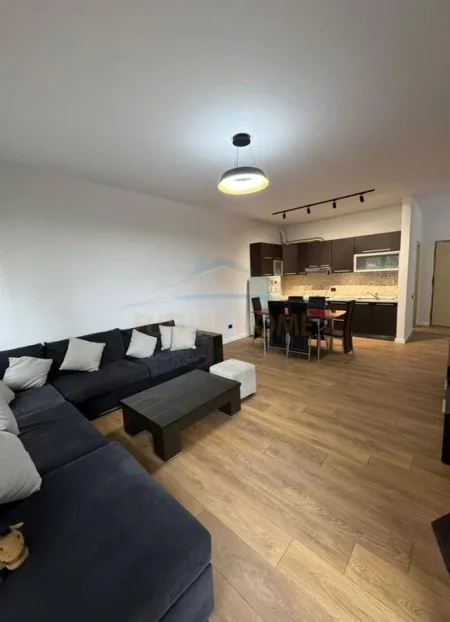 Tirane, shitet apartament 2+1 Kati 2, 110 m² 198.000 € (Oxhaku)