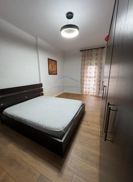 Tirane, shitet apartament 2+1 Kati 2, 110 m² 198.000 € (Oxhaku)