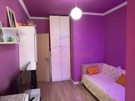 Tirane, shitet apartament 1+1 Kati 3, 56 m² 110.000 € 