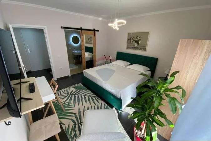 Tirane, jepet me qera apartament , 104 m² 950 € (Rruga e Barrikadave)