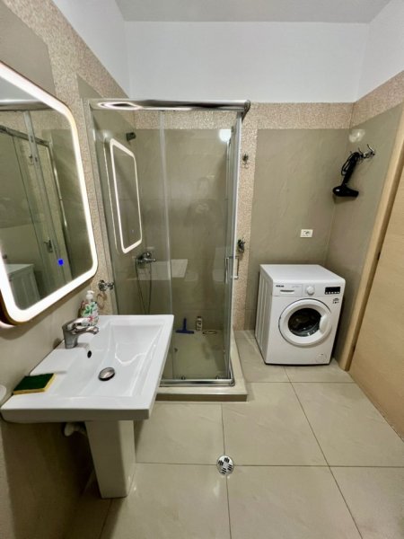 Tirane, shitet apartament 2+1 Kati 8, 88 m² 142.000 € (Pranë Resorant Helios, Rruga Besim Alla, Yzberisht, Misto Mame, Tiranë)