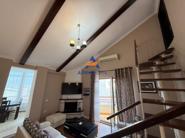 Tirane, jap me qera apartament 2+1+Ballkon Kati 4, 110 m² 700 € 