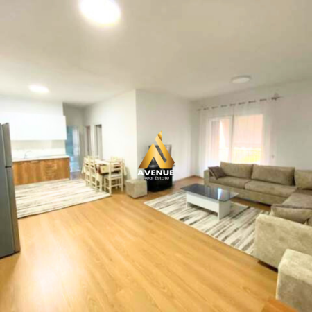 Green and White Minimalist House for Sale Facebook Post - 2025-11-19T111522.527.png