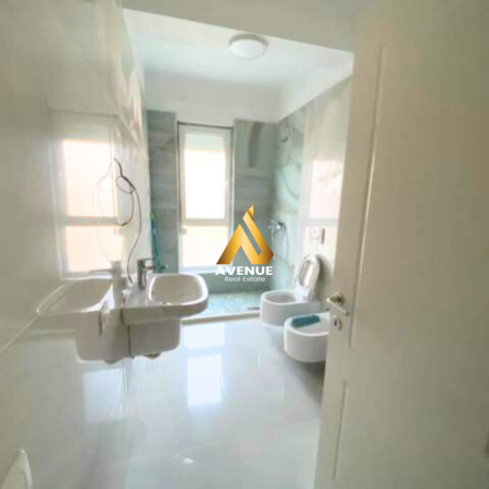 Green and White Minimalist House for Sale Facebook Post - 2025-11-19T111414.846.png