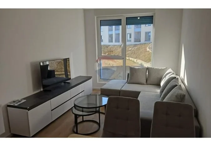 Tirane, jepet me qera te Fresku apartament 1+1 Kati 1, 400 €