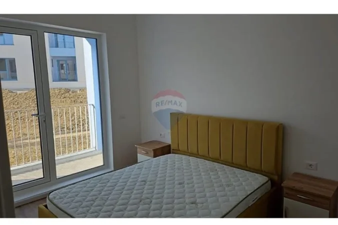 Tirane, jepet me qera te Fresku apartament 1+1 Kati 1, 400 €