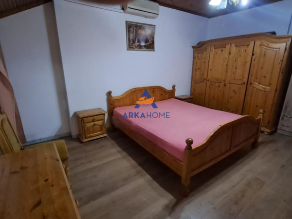 Tirane, jepet me qera apartament 1+1+Ballkon Kati 3, 75 m² 519 € 