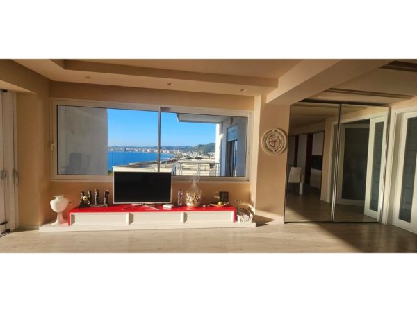 Vlore, shes apartament+verande | Penthouse 2+1+Ballkon Kati 4, 183 m² 425.000 € (Uji i Ftohte, Vlore)