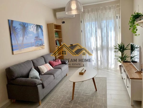 Durres, shitet apartament 1+1 Kati 4, 56 m² 150.000 € (VIJA E PARE E PLAZHIT SHKEMBI KAVAJES)