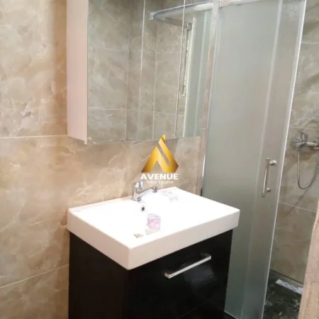 Tirane, jepet me qera apartament 2+1+Ballkon Kati 3, 90 m² 600 € (drago siliqi)