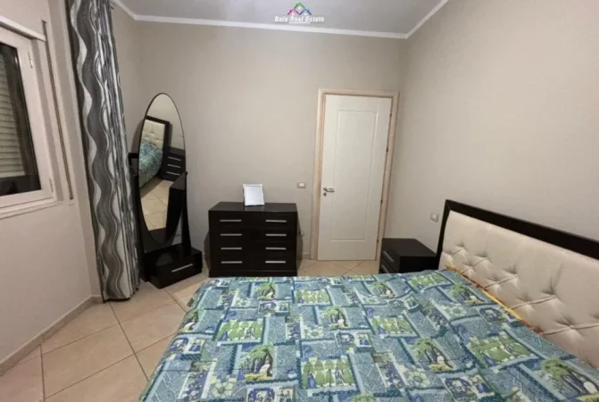 Tirane, jepet me qera apartament 1+1 Kati 7, 70 m² 600 € (Rruga e kavajes)