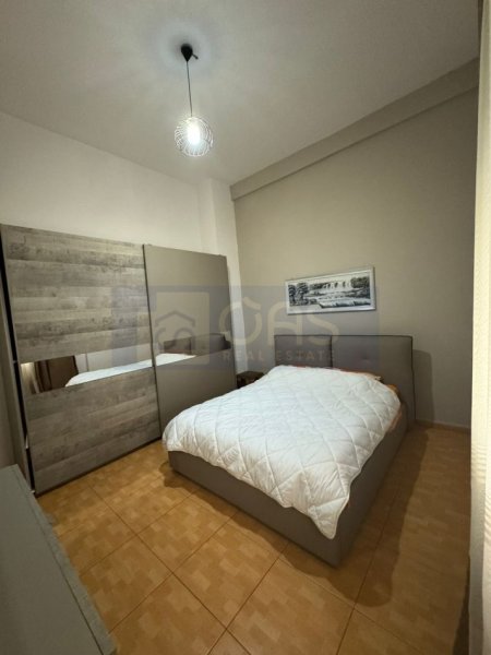 Tirane, jepet me qera apartament 1+1+Aneks+Ballkon Kati 1, 70 m² 550 € (Rruga e Dibres,Prane Vila Gold.)