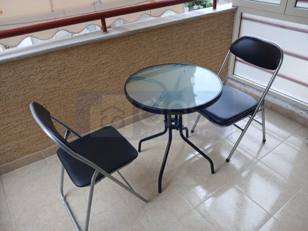 Tirane, jepet me qera apartament 2+1+Aneks+Ballkon Kati 2, 80 m² 500 € (Fresk, Tek shitja e Gazit)