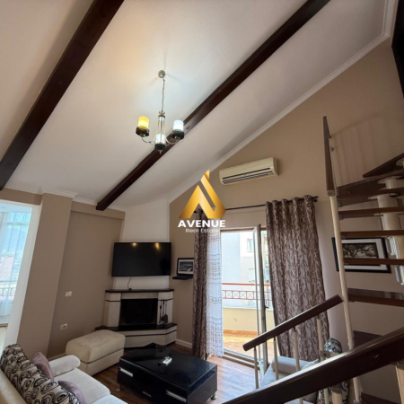 Green and White Minimalist House for Sale Facebook Post - 2025-11-19T125301.690.png