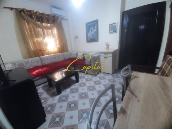 Tirane, jepet me qera apartament 1+1 Kati 1, 60 m² 440 € (5 MAJI)