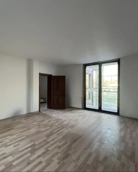 ✨️KOMUNA E PARISIT✨️ VILE 4 KATESHE ME QIRA  ✨️ 7.000 €