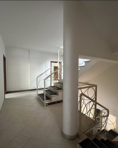 ✨️KOMUNA E PARISIT✨️ VILE 4 KATESHE ME QIRA  ✨️ 7.000 €