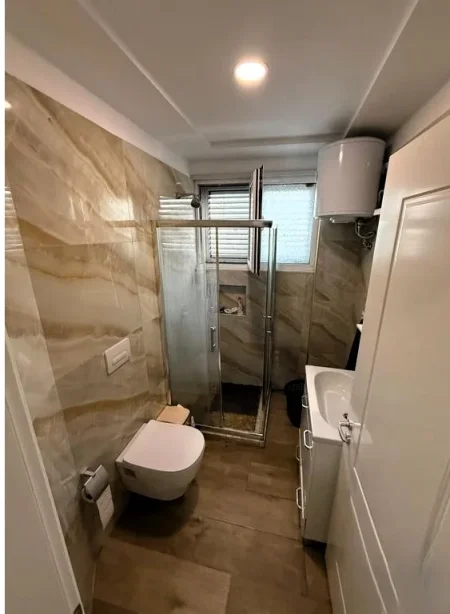 Tirane, shitet apartament 1+1 Kati 5, 73 m² 145.000 € (Kopshti Zoologjik)