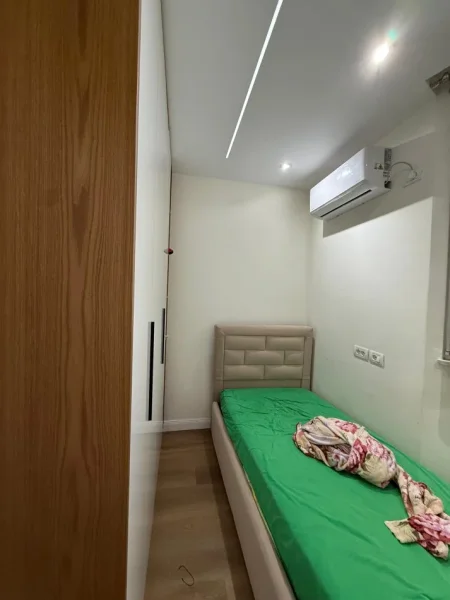 Tirane, jepet me qera apartament 2+1+Ballkon , (Ish Fusha e Aviacionit) 💶65.000 Leke/Muaj