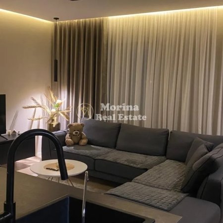 Tirane, jepet me qera apartament 2+1 Kati 5, 93 m² 700 € (Rruga Irfan Tomini)