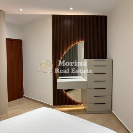 Tirane, jepet me qera apartament 1+1 Kati 4, 70 m² 800 € (Rruga Shyqyri Brari)