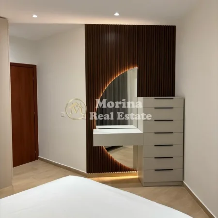 Tirane, jepet me qera apartament 1+1 Kati 4, 70 m² 800 € (Rruga Shyqyri Brari)