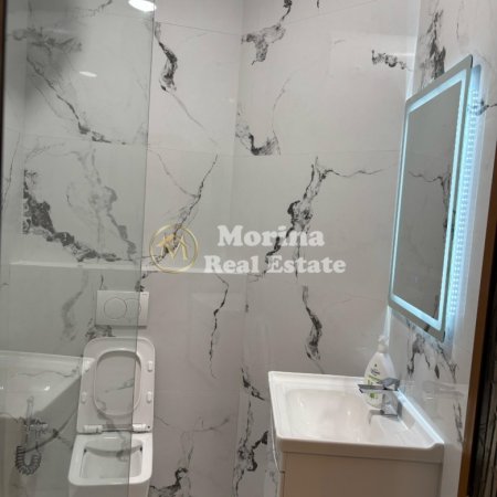 Tirane, jepet me qera apartament 1+1 Kati 4, 70 m² 800 € (Rruga Shyqyri Brari)