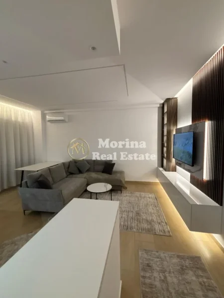 Tirane, jepet me qera apartament 1+1 Kati 4, 70 m² 800 € (Rruga Shyqyri Brari)