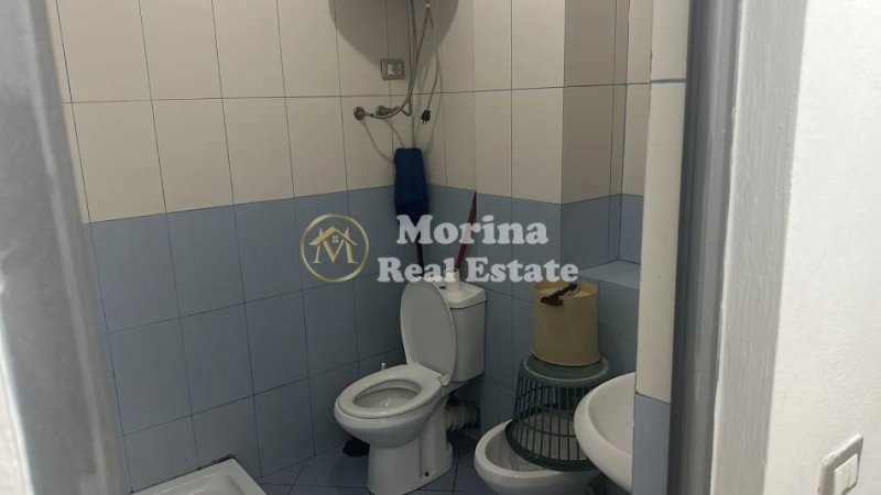 Tirane, jepet me qera shtepi 1+1 Kati 2, 68 m² 400 € (5 Maji)