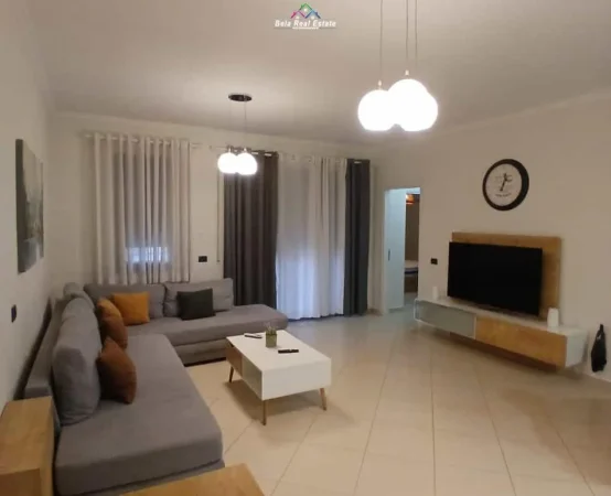 Tirane, jap me qera apartament 1+1+Ballkon Kati 4, 80 m² 1.200 € (Rruga e Kosovareve)