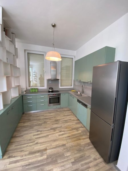 Tirane, jepet me qera apartament 3+1+Aneks Kati 1, 107 m² 600 € (Rezidenca ‘Kodra e Diellit 1’, Tiranë)