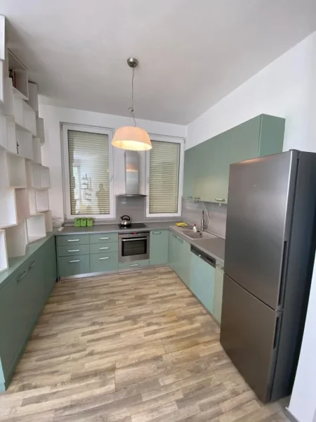 Tirane, jepet me qera apartament 3+1+Aneks Kati 1, 107 m² 600 € (Rezidenca ‘Kodra e Diellit 1’, Tiranë)