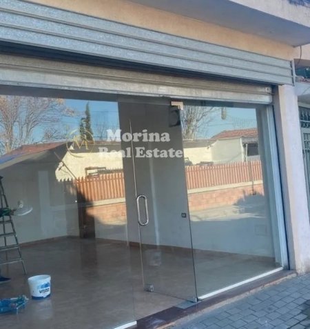 Tirane, jepet me qera ambjent biznesi Kati 1, 40 m² 300 € (Rruga Sabaudin Gabrani)