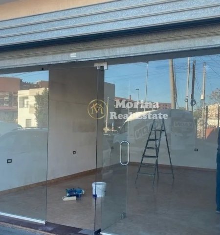 Tirane, jepet me qera ambjent biznesi Kati 1, 40 m² 300 € (Rruga Sabaudin Gabrani)