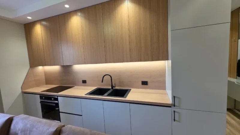 Vlore, jepet me qera apartament 1+1 Kati 4, 65 m² 400 € (Bulevardi Ismail Qemali)