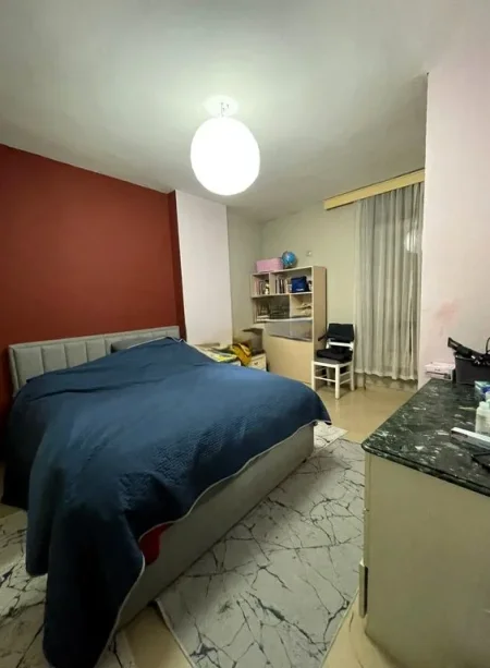Tirane, shitet apartament 2+1 Kati 3, 106 m² 165.000 € (YZBERISHT)