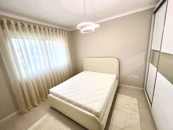 Tirane, shitet apartament 2+1 , 97 m² 155.000 € 