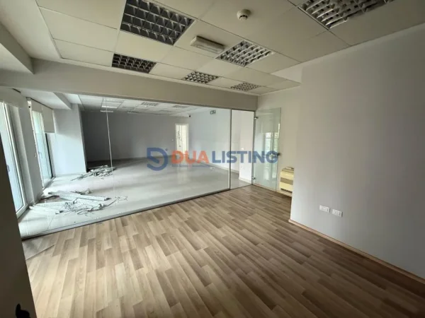 Tirane, jepet me qera zyre Kati 2, 290 m² 4.900 € (Ambasador 3)