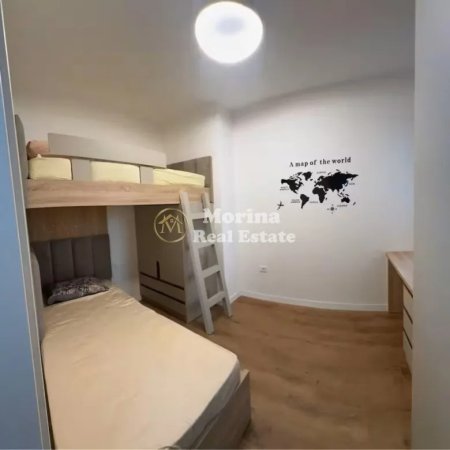 Tirane, jepet me qera apartament 2+1+Ballkon Kati 3, 80 m² 900 € (Rruga Hiqmet Delvina)