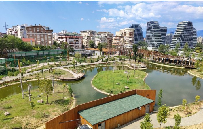 Tirane, shitet apartament 3+1 Kati 4, 134 m² 458.000 € (Kopshti Zologjik)