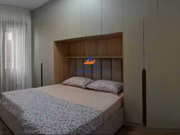 Tirane, jepet me qera apartament 2+1+Ballkon Kati 4, 80 m² 900 € 