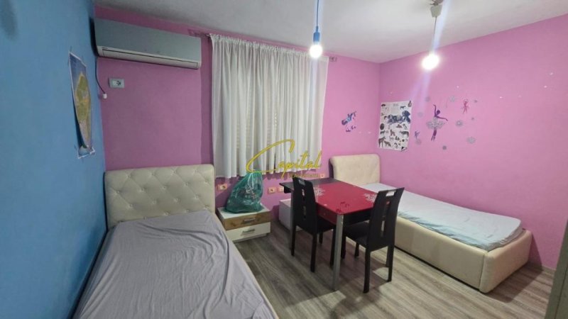 Tirane, jepet me qera apartament 2+1 Kati 3, 85 m² 600 € (RRUGA E ELBASANIT)