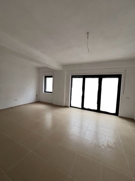 Tirane, shitet 1+1+Aneks+Ballkon , 94 m² 163.000 € (Astir)