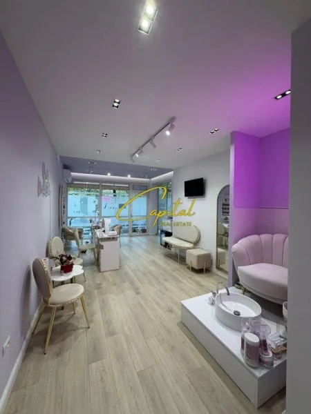 Tirane, jepet me qera ambjent biznesi Kati 0, 40 m² 600 € (LIQENI I THATE)