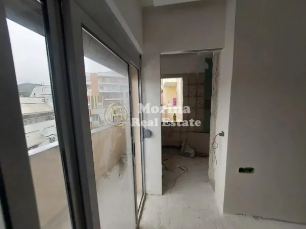Tirane, shitet apartament 2+1 Kati 7, 110 m² 125.000 € (Fresk)