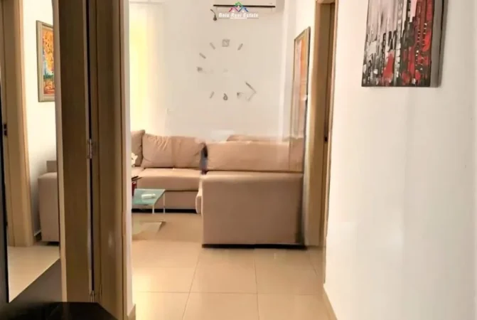 Tirane, jepet me qera apartament 2+1 Kati 9, 78 m² 600 € (Rruga Asim Vokshi)