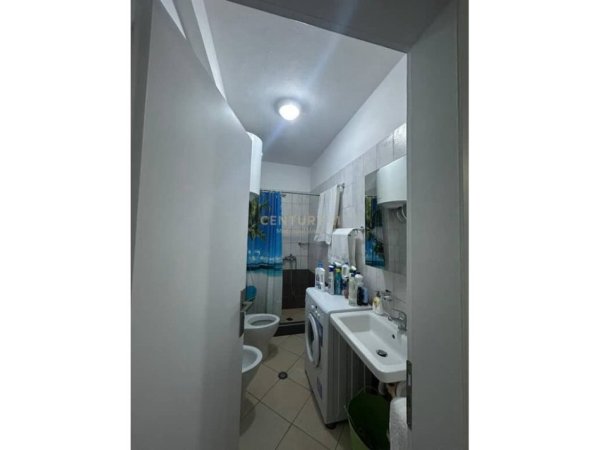 Durres, shitet apartament 1+1+Ballkon Kati 5, 50 m² 75.000 € (Shkembi i Kavajes)