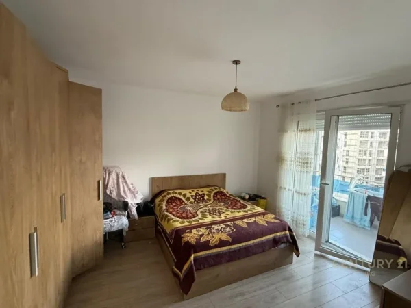 Tirane, shes apartament 1+1 Kati 5, 71 m² 150.000 € (Kopshti zologjik)