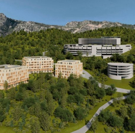 Tirane, shitet toke , 2.000 m² 100.000 € (Kashar/ Prane Liqenit te Kusit)