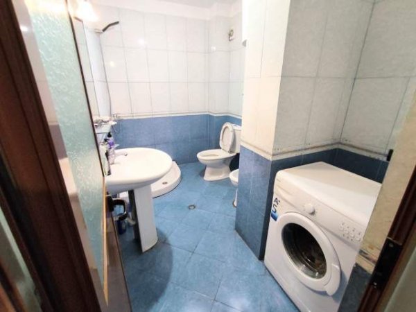 Tirane, shes apartament 1+1 65 m² 62.000 Euro (Fresku)